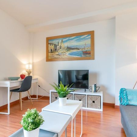 Sant Sebastia Moderno Apartamento A 100 Metros De La Playa Sitges Exterior photo
